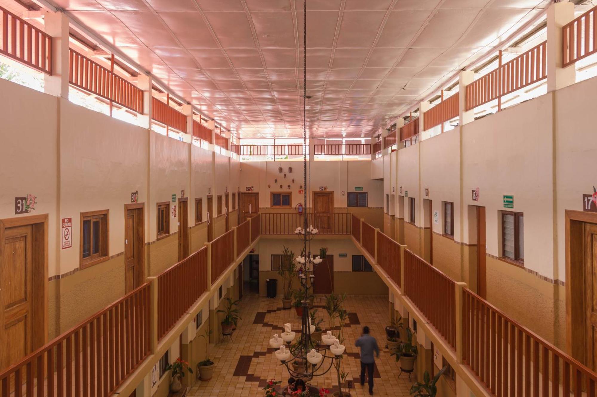 Hotel Cervantino 타파출라 외부 사진