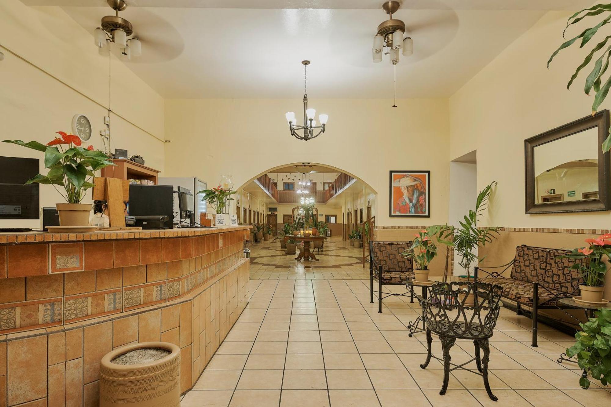 Hotel Cervantino 타파출라 외부 사진