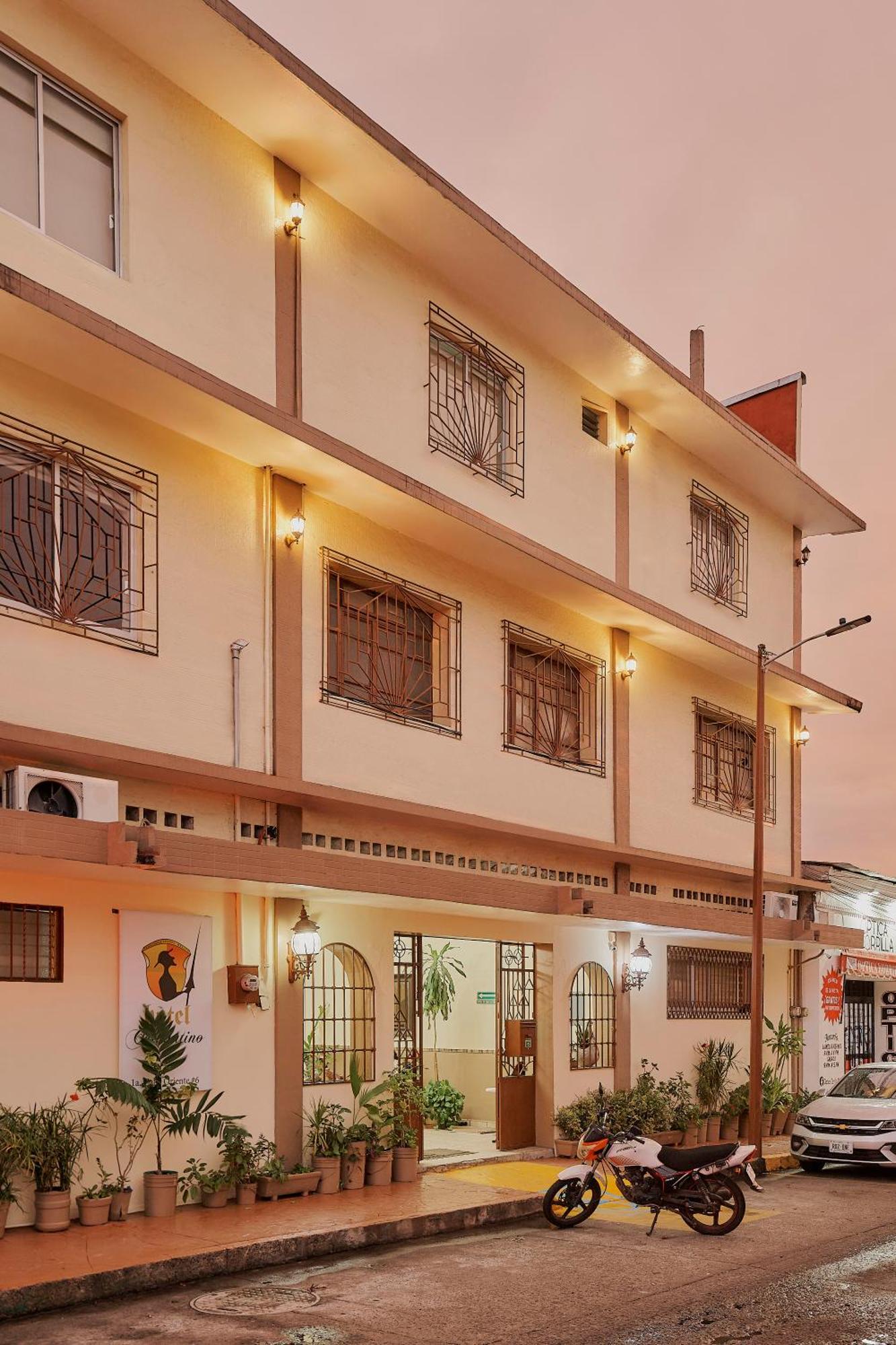 Hotel Cervantino 타파출라 외부 사진