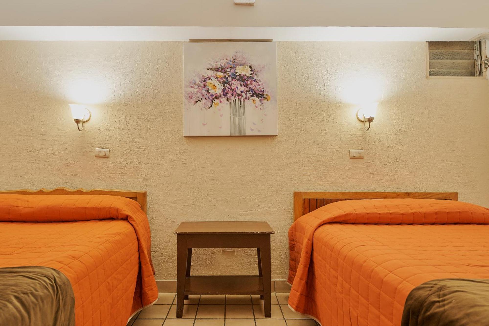 Hotel Cervantino 타파출라 외부 사진