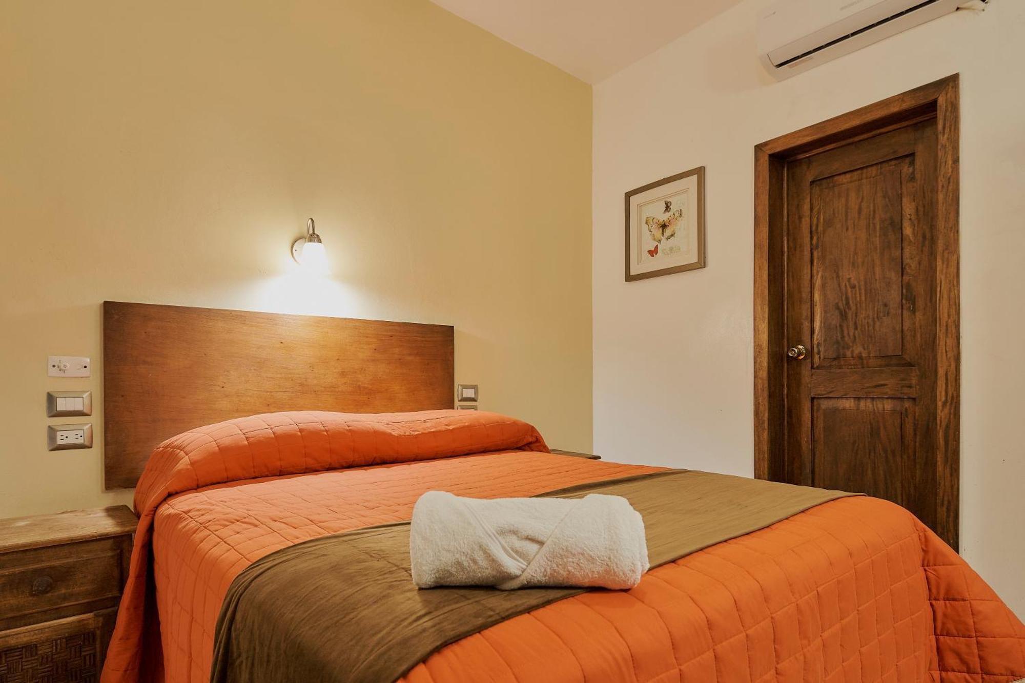 Hotel Cervantino 타파출라 외부 사진